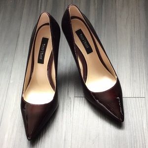White House Black Market Dark Burgundy Heels SZ 7M